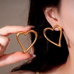 14K Gold-Plated Elegant And Exquisite Hollow Heart Earrings - elegant Hollow Heart Earrings