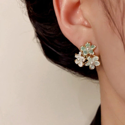 14K Gold-Plated Elegant Petal Flower Stud Earrings - elegant Petal Flower Studs