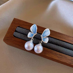 Perfect Butterfly Pearl Earrings for adding glamour to any outfit
