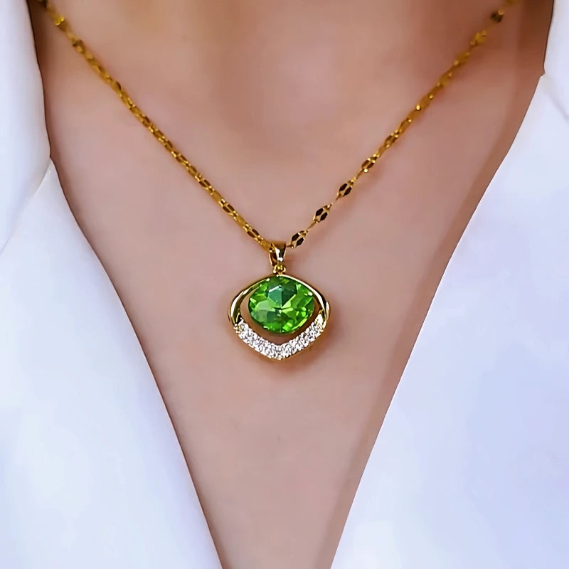 14K Gold-Plated Green Geometric Crystal Necklace - beautiful Geometric Crystal Necklace