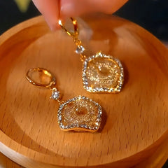 Close-up detail of the sparkling zircons and plating on the Zircon Mesh Square