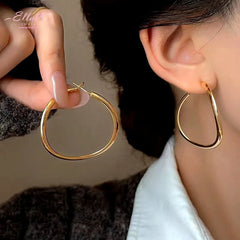 14K Gold-Plated Simple Curvy Hoop Earrings - elegant Curvy Hoop Earrings