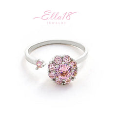 14K Gold-Plated Zircon Flower Rotatable Rings worn on the hand to show its beautiful fit and design