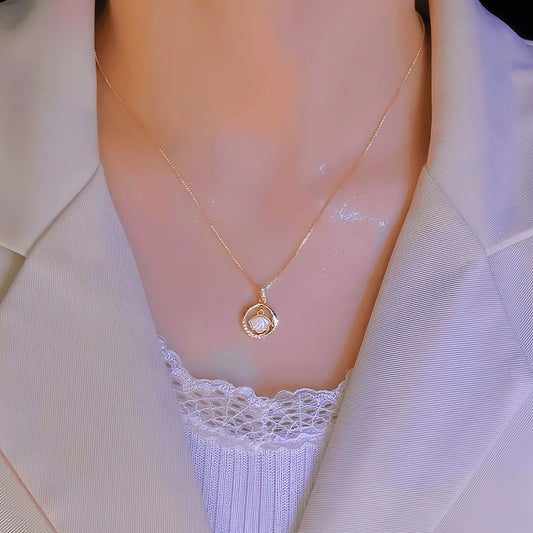 14K Gold-Plated Zircon Shell-Shaped Dynamic Circle Necklaces - beautiful Circle Necklaces