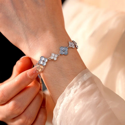 14K Gold-plated Exquisite Zircon Cat's Eye Stone Four-Leaf Bracelets - chic Cat's Eye Four-Leaf Bracelets