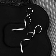 14K Gold-plated Wavy Threader Earrings - elegant Wavy Threader Earrings