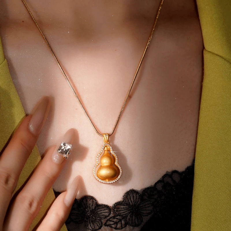 Detailed view of the 18K Gold-Plated Zircon Auspicious Gourd Necklace chain and pendant