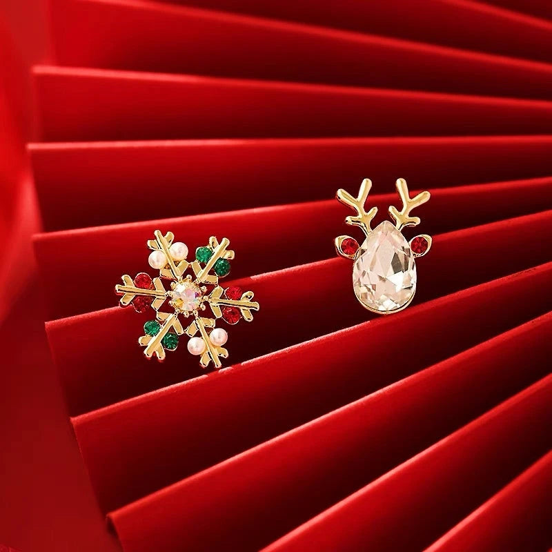 Silver Post Christmas Crystal Elk Snowflake Earrings - elegant Elk Snowflake Earrings