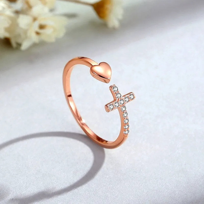 Close-up view of the gemstone and setting of the Heart Ring