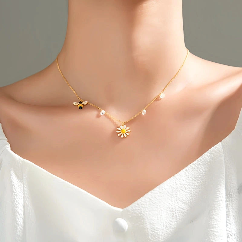 Sterling Silver Daisy Sunflower Bee Clavicle Necklaces - beautiful Sunflower Bee Necklace