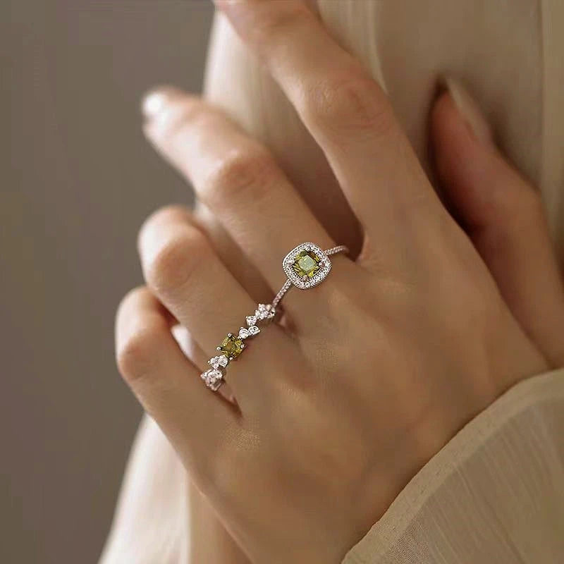 Sterling Silver Diamonds And Olive Green Zircon Rings - stunning Snake Earrings