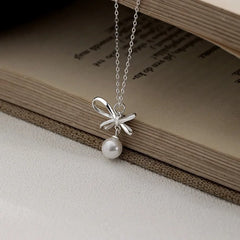 Sterling Silver Elegant Bow Pearl Necklace - beautiful Disc Necklace