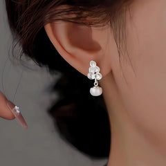 Sterling Silver Leaf Pearl Drop Earrings - elegant Green Diamond Ring