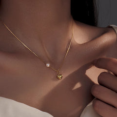 Sterling Silver Luxury Heart Pearl Necklace - beautiful Diamond Moon Pendant