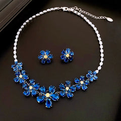 The perfect Jewelry Set for layering or wearing as a statement piece