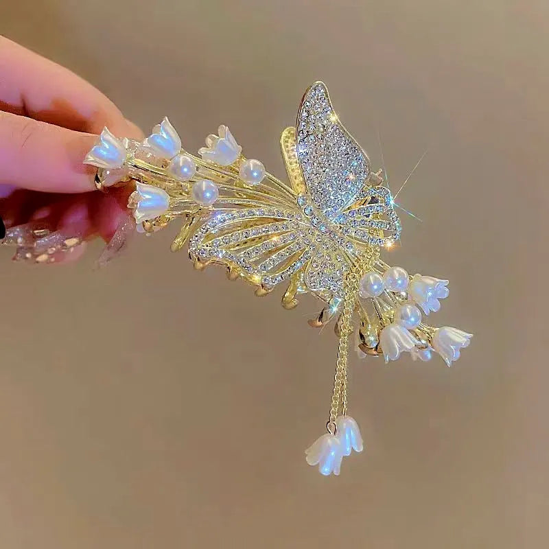 The versatile 14K Gold-Plated Butterfly Flower Tassel Hair Clip, perfect for daily use or special occasions