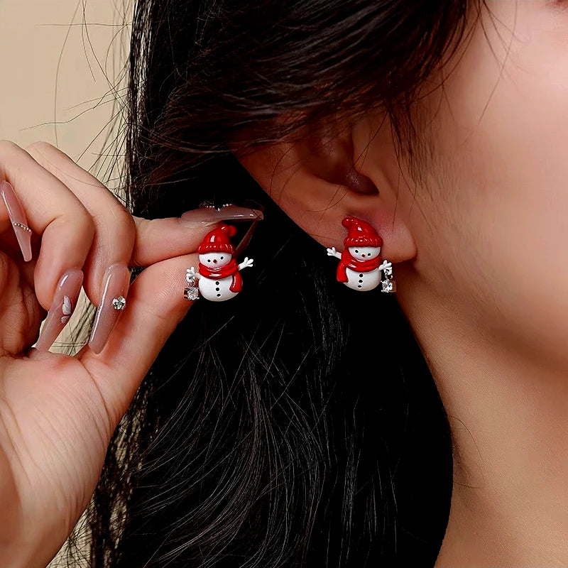14K Gold-Plated Christmas Snowman Stud Earring - elegant Snowman Stud Earrings