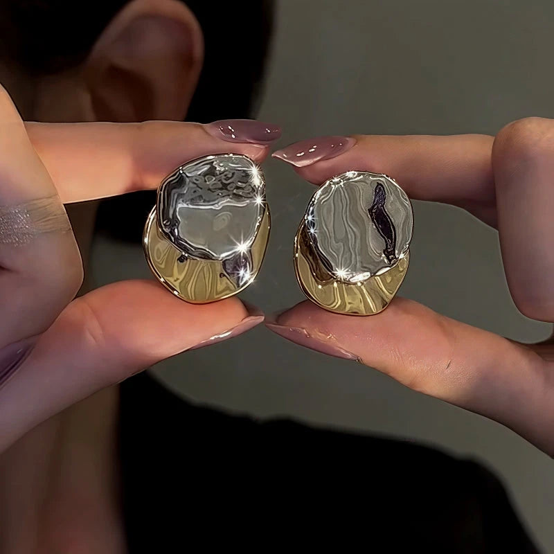 14K Gold-Plated Contrast Disc Earrings - elegant Contrast Disc Earrings