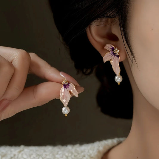 14K Gold-Plated Elegant Asymmetrical Pearl Flower Earrings - elegant Asymmetrical Flower Earrings