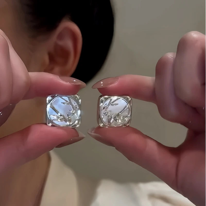 14K Gold-Plated Elegant Bamboo Mirror Rings - elegant Bamboo Stud Earrings