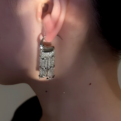 Close-up detail of the sparkling zircons and plating on the Chain Tassel Threaders