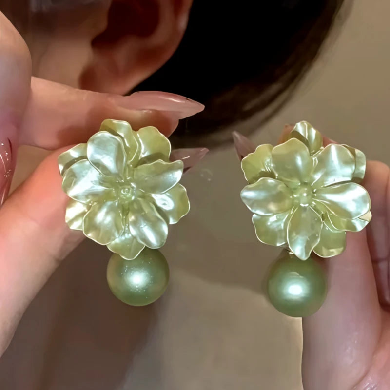 14K Gold-Plated Elegant Camellia Pearl Earrings - elegant Camellia Pearl Earrings