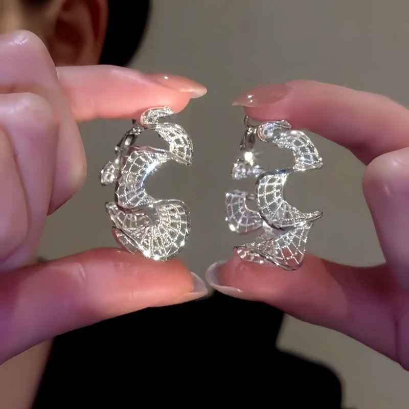 14K Gold-Plated Elegant Curvy Hollow Lace Hoop Earrings - elegant Lace Hoop Earrings