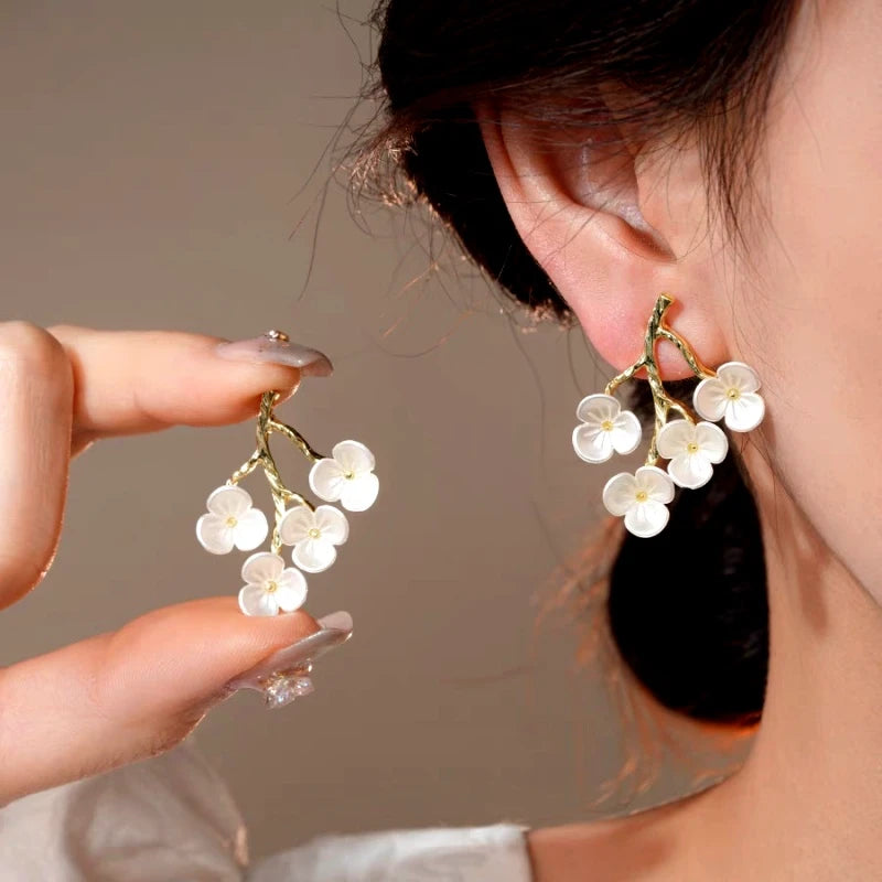 14K Gold-Plated Elegant Fresh Sweet Flower Earrings - elegant Sweet Flower Earrings