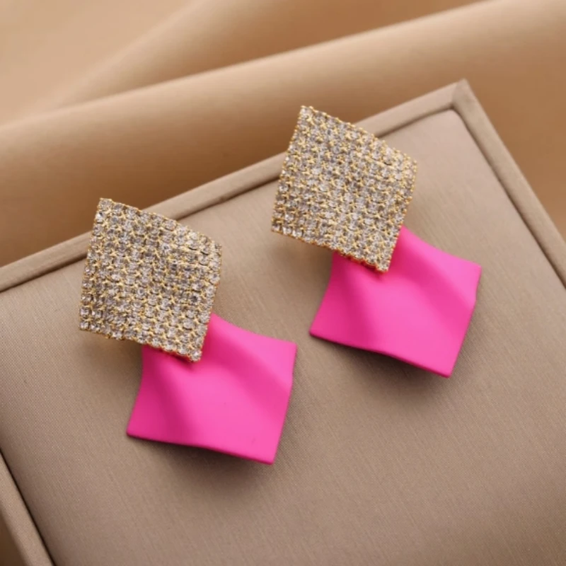 Angled view of the 14K Gold-Plated Elegant Geometric Vintage Earrings