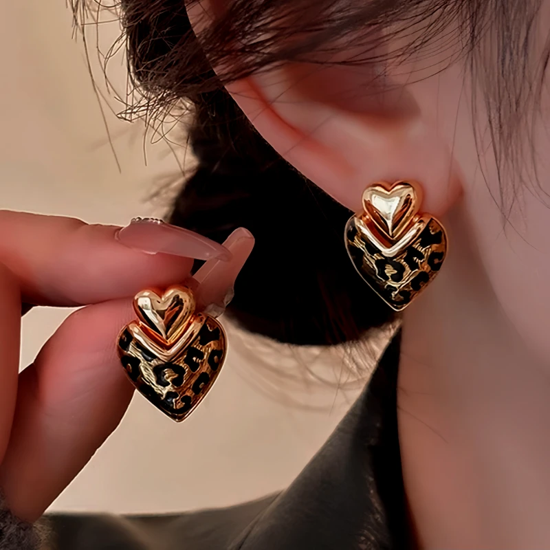 14K Gold-Plated Elegant Leopard Heart-Design Earrings - elegant Leopard Heart Earrings