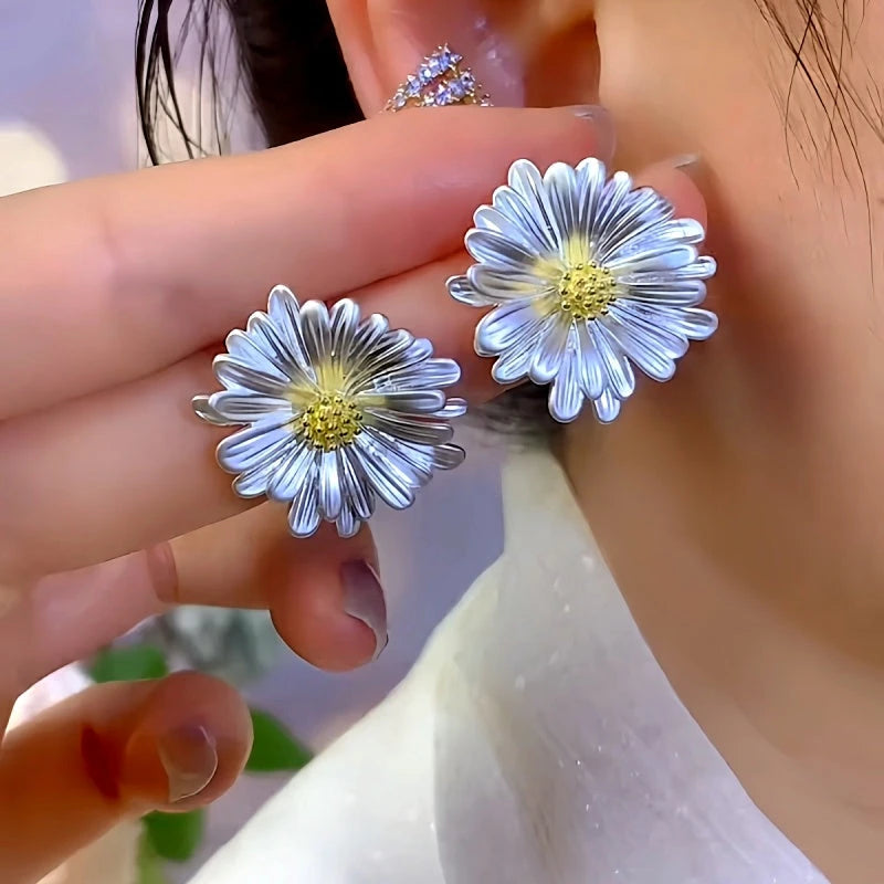 14K Gold-Plated Elegant Sunflower Stud Earrings - elegant Sunflower Stud Earrings