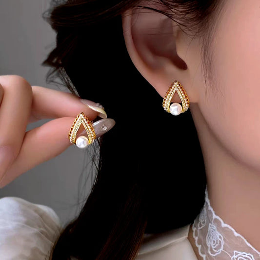 14K Gold-Plated Elegant Zircon C-Shaped Pearl Earrings - elegant Pearl Hoop Earrings