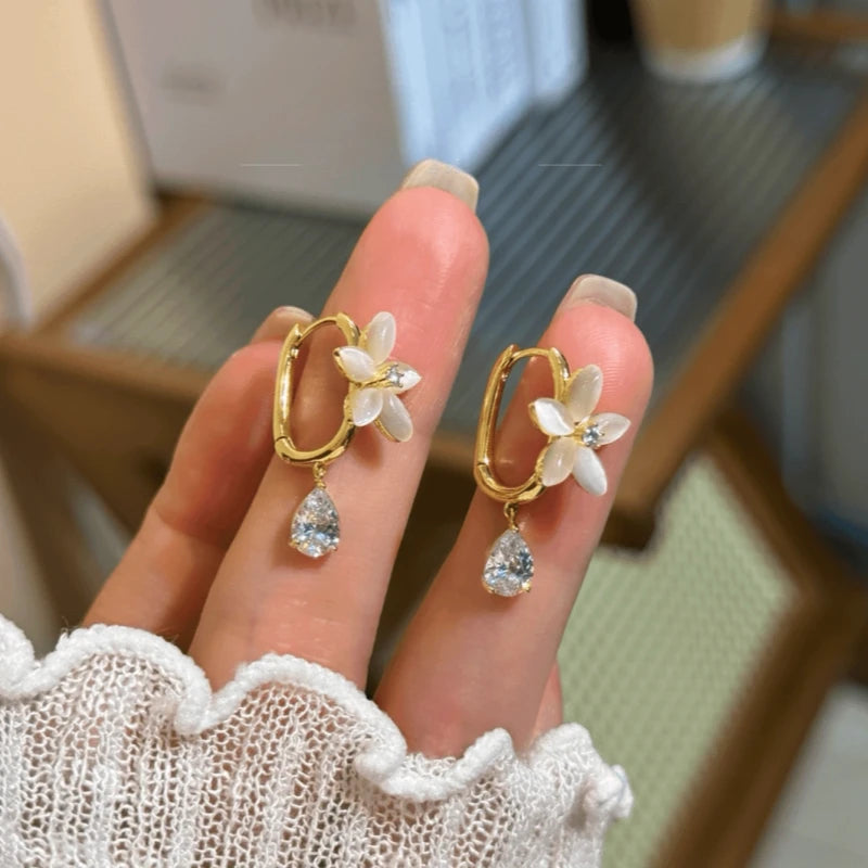 14K Gold-Plated Flower Water Drop Earrings - elegant Gold Flower Drop Earrings