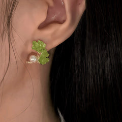 Close-up detail of the sparkling zircons and plating on the Ginkgo Leaf Pearl