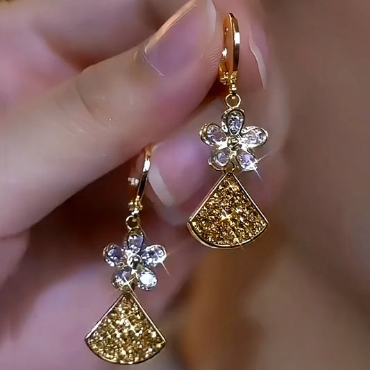 14K Gold-Plated Ginkgo Leaf earrings - elegant Ginkgo Leaf Earrings