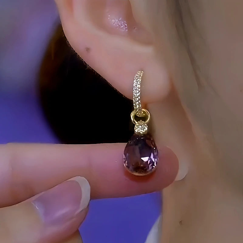 Close-up detail of the sparkling zircons and plating on the Crystal Water Drop