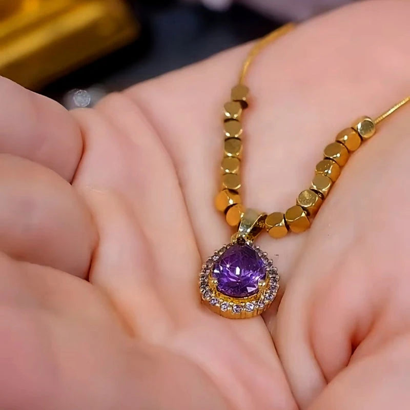 Close-up of the pendant and clasp on the Diamond Water Drop