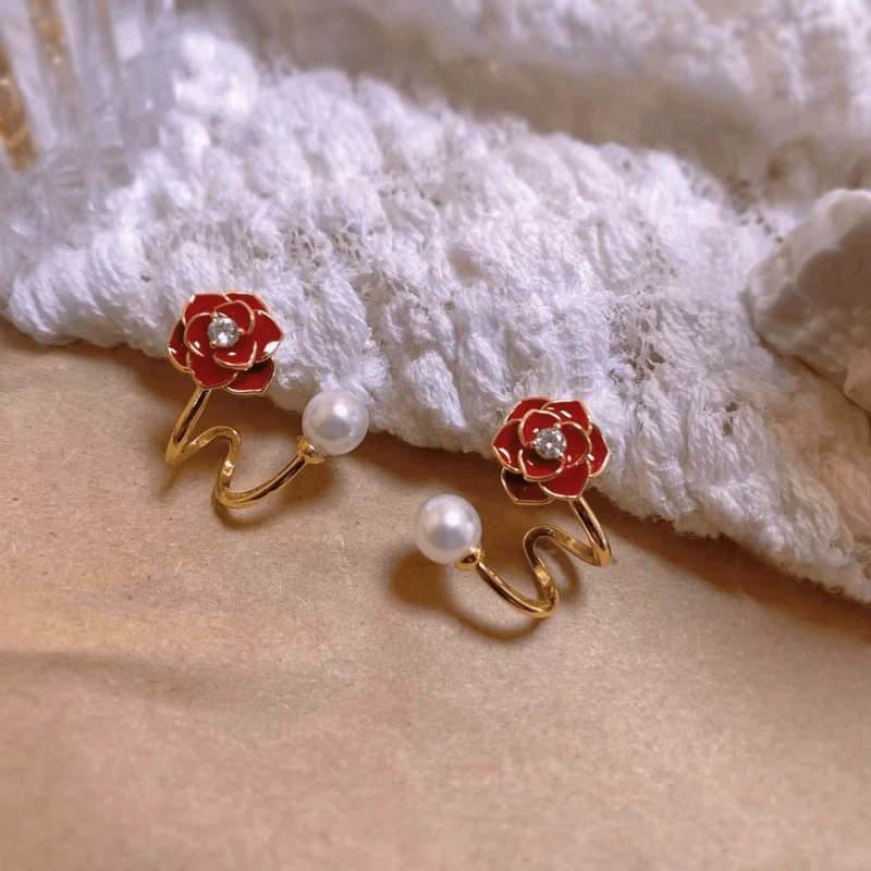 Close-up detail of the sparkling zircons and plating on the Rose Pearl Studs