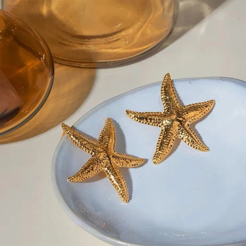 Angled view of the 14K Gold-Plated Starfish Earrings