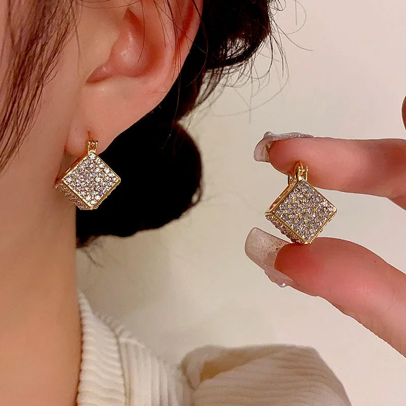 14K Gold-Plated Three-Dimensional Square Earrings - elegant 3D Square Earrings
