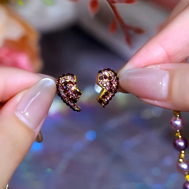 14K Gold-Plated Zircon Diamond Magnetic Heart Pearl Necklace worn to showcase its length and pendant detail