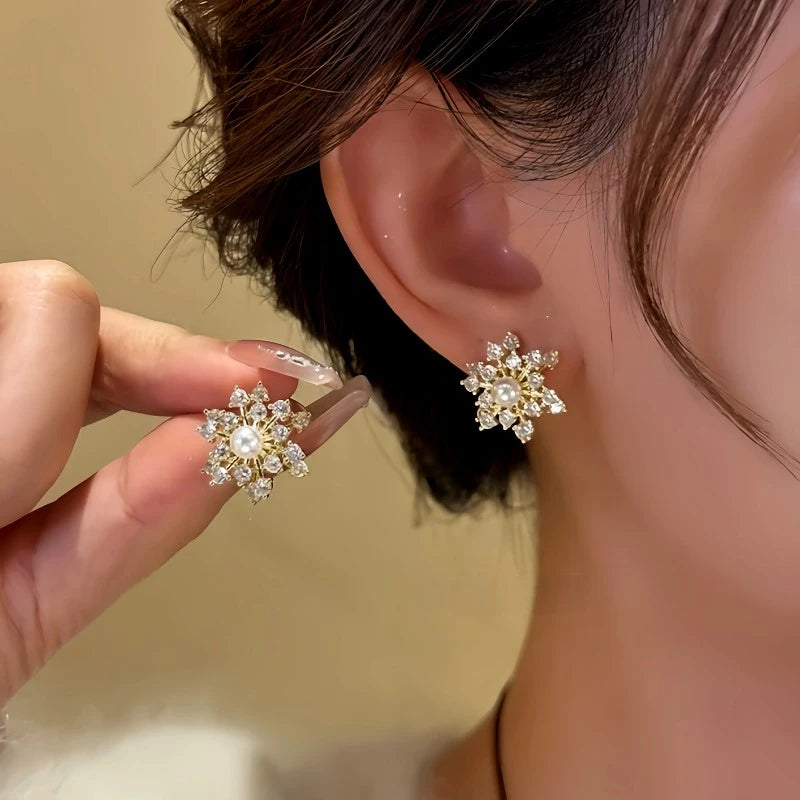 14K Gold-Plated Zircon Diamond Rotating Snowflake Earrings - elegant Rotating Snowflake Earrings