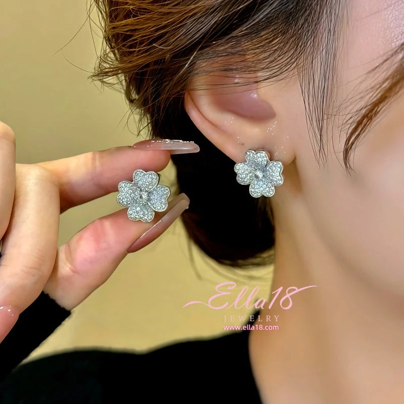 14K Gold-Plated Zircon Flower Stud Earrings - elegant Classic Flower Studs