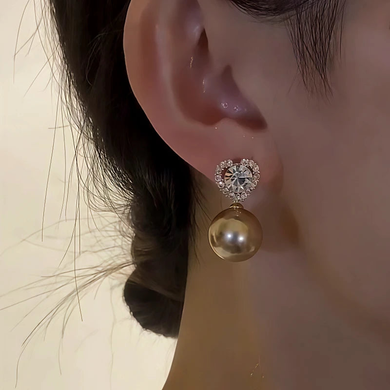 Close-up detail of the sparkling zircons and plating on the Tortoiseshell Heart Pearl