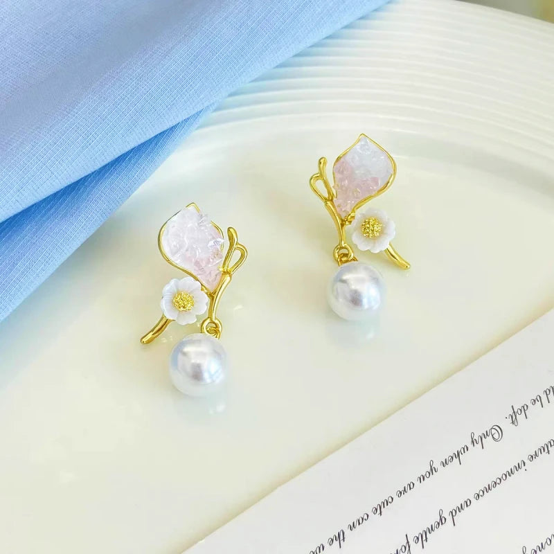 Perfect Butterfly Pearl Earrings for adding glamour to any outfit