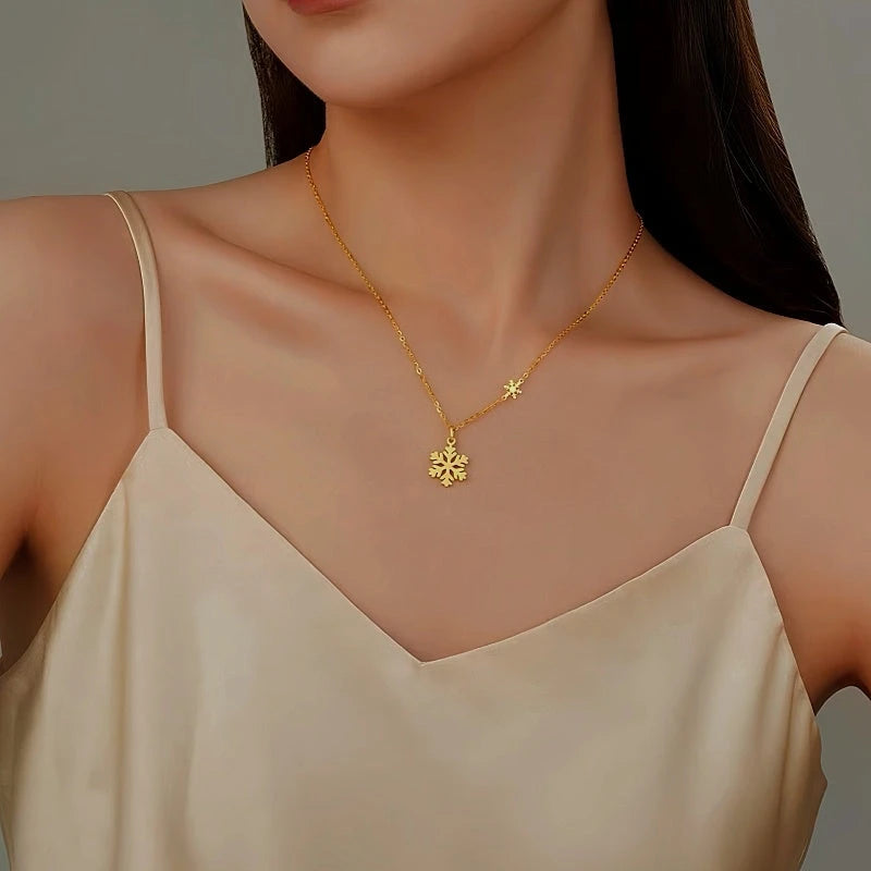 Sterling Silver 22K Gold-Plated Christmas Sparkling Pendant Snowflake Necklace - beautiful Snowflake Necklace