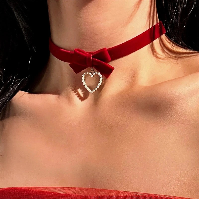 Christmas Wine Red Velvet Bow Heart Choker - beautiful Heart Choker