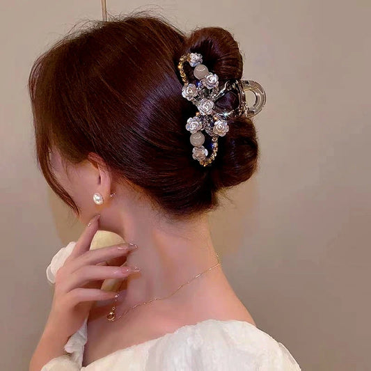 Angled view of the stylish Elegant Bow Tie Hair Clip