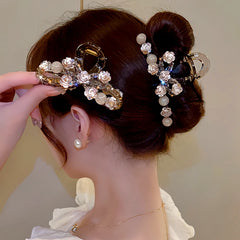 The versatile Elegant Bow Tie Hair Clip, perfect for daily use or special occasions
