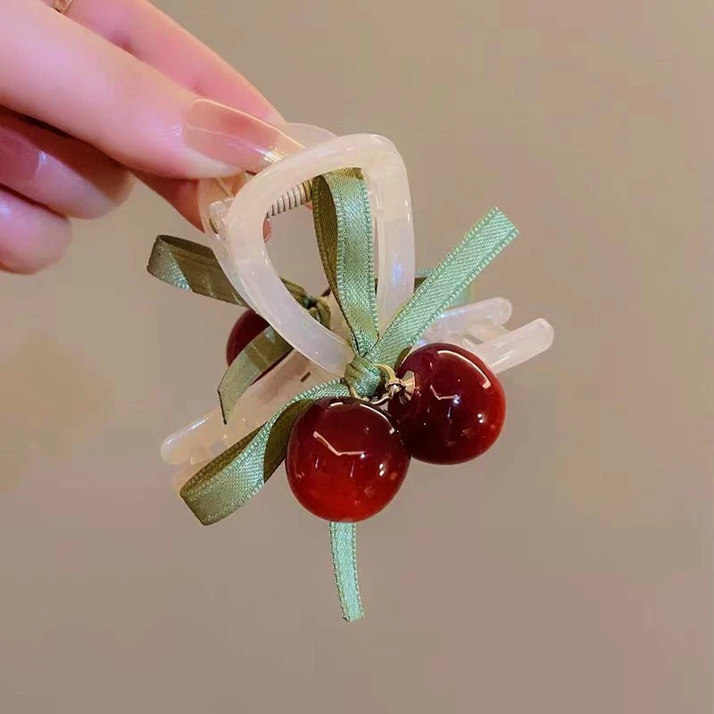 Detail of the color and pattern on the Cherry Hair Clip